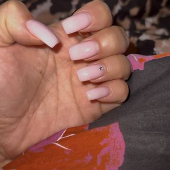 Eden Nails & Spa - Nail Salons Near Me - Fair Lawn, New Jersey
