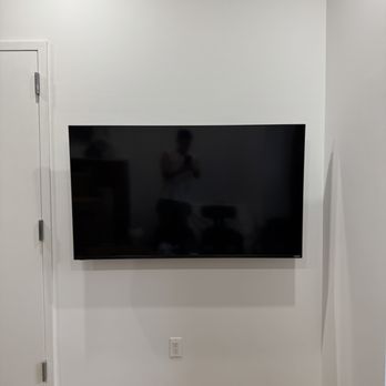Mounting Pro NYC - 55" tv - Handyman Near Me