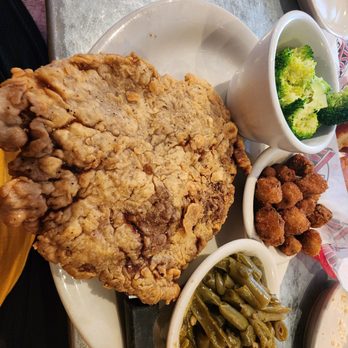 Norma's Cafe - Diners Near Me - Plano, Texas