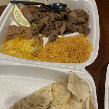 Hector’s Taco Shop - Chicken Carnitas Burrito - Mexican Near Me - Fairborn, Ohio Hector’s Taco Shop - Chicken Carnitas Burrito - Mexican Near Me - Fairborn, Ohio