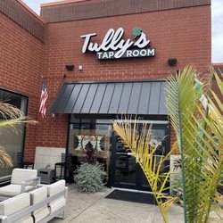 Tullys Taproom - Entrance