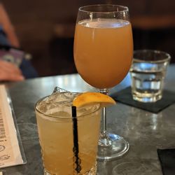 Happy hour $6