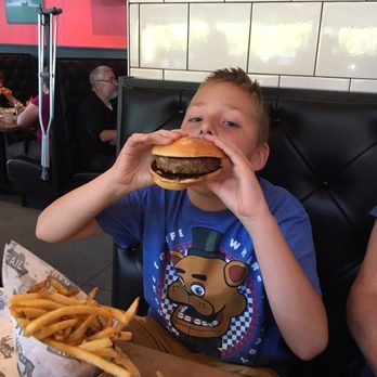 The Rail - Even my son loves the Rail!!!!! - Burgers Near Me - Strongsville, Ohio