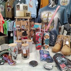 Junkee's Vintage Market