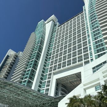 Signia by Hilton Diplomat Beach Resort - Resorts Near Me - Hollywood, Florida Signia by Hilton Diplomat Beach Resort - Resorts Near Me - Hollywood, Florida