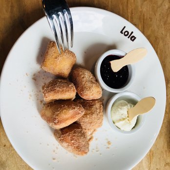 Lola - Greek Near Me - Seattle, Washington