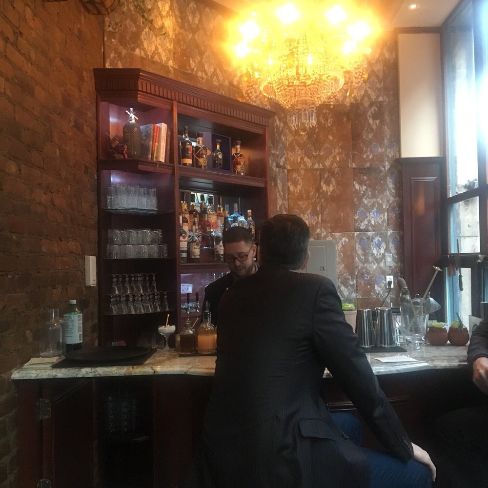 El Pequeño Bar - Cocktail Bars Near Me - Montreal, Quebec