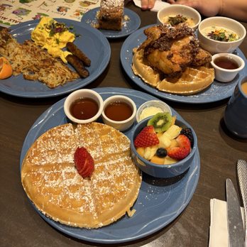 The Breakfast Club at Midtown - Extra side of Waffle House - Breakfast & Brunch Near Me - Lafayette, California The Breakfast Club at Midtown - Extra side of Waffle House - Breakfast & Brunch Near Me - Lafayette, California