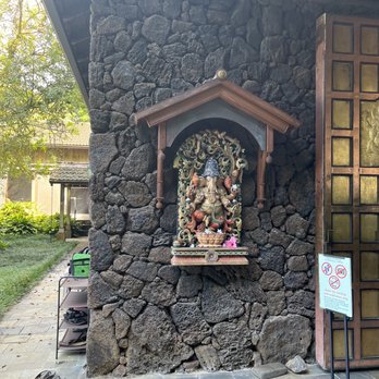 Himalayan Academy / Kauai's Hindu Monastery - Landmarks & Historical Buildings Near Me - Kapaa, Hawaii