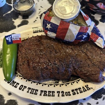 The Big Texan Steak Ranch - This is an 18 ounce juicy top sirloin with a delicious baked potato! - Steakhouses Near Me - Amarillo, Texas The Big Texan Steak Ranch - This is an 18 ounce juicy top sirloin with a delicious baked potato! - Steakhouses Near Me - Amarillo, Texas