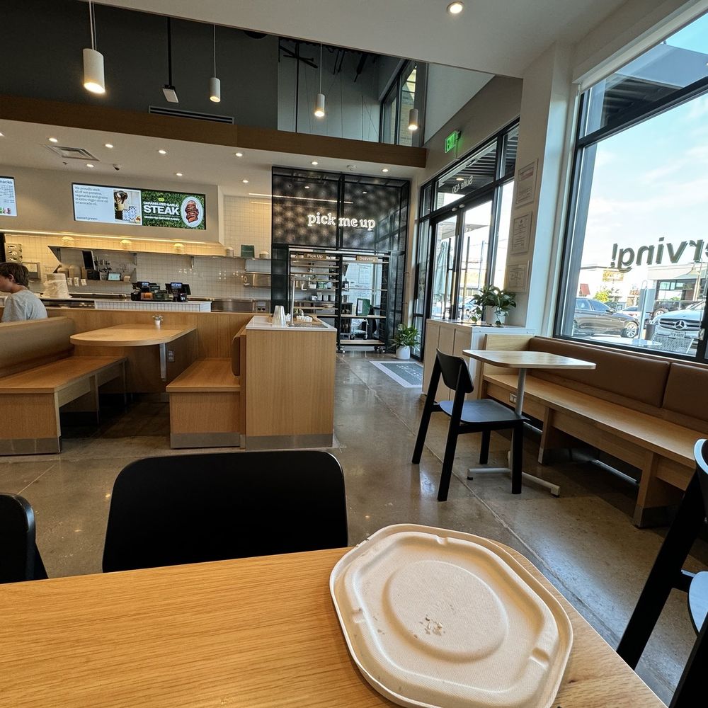 sweetgreen - Healthy Salads, Wraps, and Bowls - Inside seating. - Salad Near Me - Dallas, Texas sweetgreen - Healthy Salads, Wraps, and Bowls - Inside seating. - Salad Near Me - Dallas, Texas