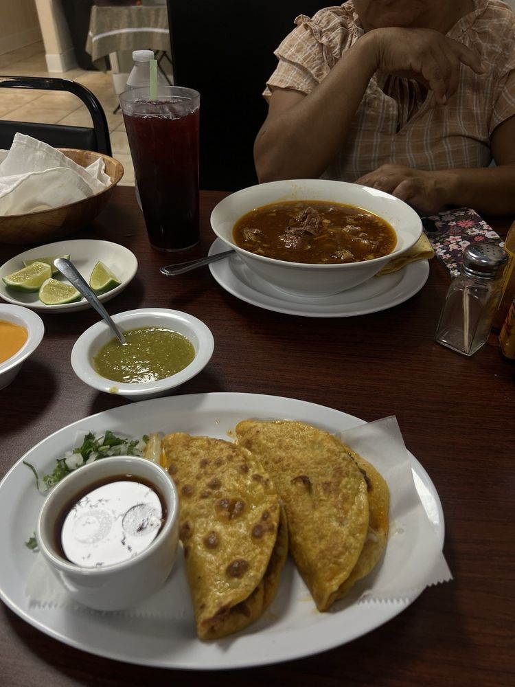 TACOS RIVERA EL CHERY Updated August 2024 11 Photos 740 Fresno