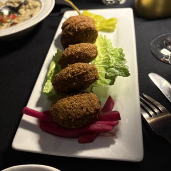 La Vie Mediterranean Restaurant - Falafel - Lebanese Near Me - Pompano Beach, Florida