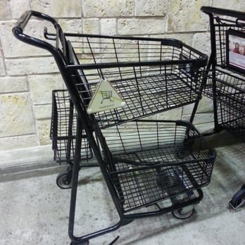 Safeway - One of reasons that I come here~* - Grocery Near Me - Honolulu, Hawaii Safeway - One of reasons that I come here~* - Grocery Near Me - Honolulu, Hawaii