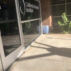 California Imaging Institute - Front entrance signage