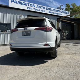 Exterior outside entrance of Princeton Auto Collision Center - My Car - Princeton, Texas Exterior outside entrance of Princeton Auto Collision Center - My Car - Princeton, Texas