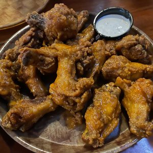 HOOTERS - 574 Photos & 617 Reviews - 61-09 190th St, Fresh Meadows, New