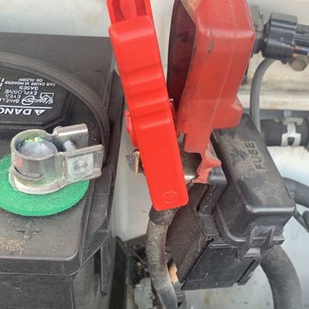 Johnathan's Towing - Terminal Battery Connector - Roadside Assistance Near Me - Escondido, California Johnathan's Towing - Terminal Battery Connector - Roadside Assistance Near Me - Escondido, California