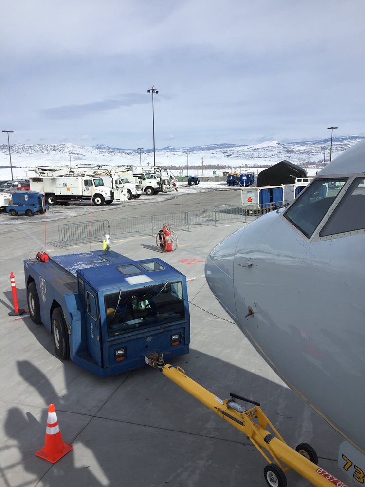 YAMPA VALLEY REGIONAL AIRPORT HDN 21 Photos & 35 Reviews 11005