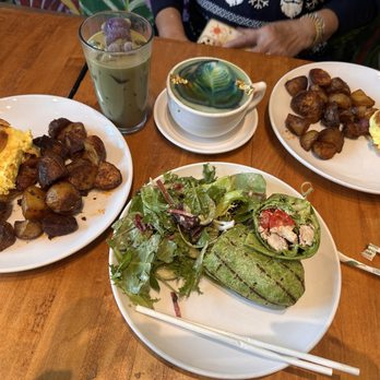 Cafe Astoria - Coffee & Tea Near Me - Saint Paul, Minnesota Cafe Astoria - Coffee & Tea Near Me - Saint Paul, Minnesota