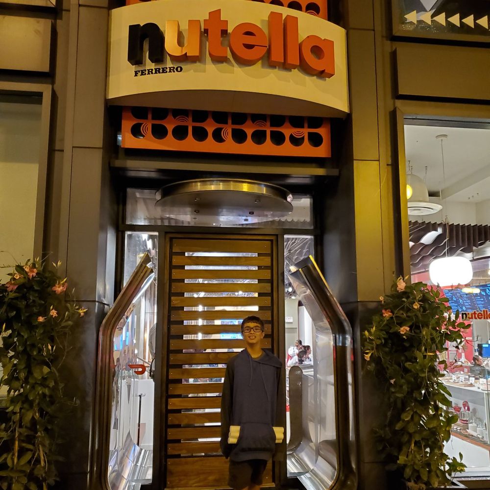 Nutella Cafe - Desserts Near Me - Chicago, Illinois Nutella Cafe - Desserts Near Me - Chicago, Illinois
