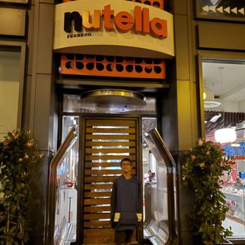 Nutella Cafe - Desserts Near Me - Chicago, Illinois Nutella Cafe - Desserts Near Me - Chicago, Illinois
