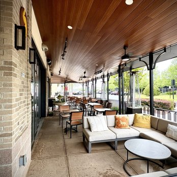Sense of Thai - outside seating - Thai Near Me - Chantilly, Virginia Sense of Thai - outside seating - Thai Near Me - Chantilly, Virginia