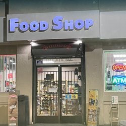 Valero - Same old store front!