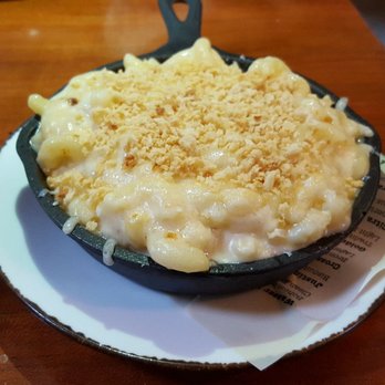 Caboose Tavern - Macaroni and cheese - New American Near Me - Vienna, Virginia