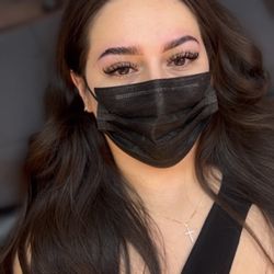 Lashed By Kenya - A wispy Full hybrid set on this beautiful client