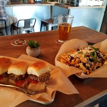 508 Tavern - Bars Near Me - Vista, California