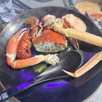 Gangnam - Hotpot crab, salmon - Korean Near Me - Greenville, North Carolina Gangnam - Hotpot crab, salmon - Korean Near Me - Greenville, North Carolina