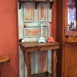 The White Pallet Chair