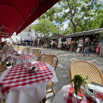 La Mère Catherine - Outdoor seating - French Near Me - Paris, 75