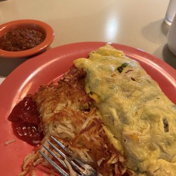 Kountry Kitchen - Veggie omelette with hash browns - American Near Me - Kapaa, Hawaii