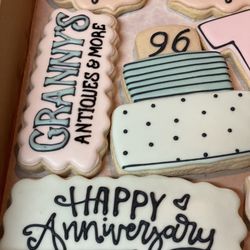 The Midnight Baker & Sweets - Another close-up picture (Loved these cookies!)
