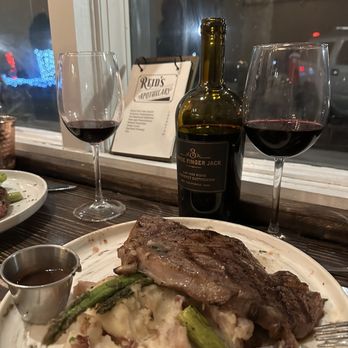 Reid's Apothecary - New American Near Me - Brunswick, Georgia