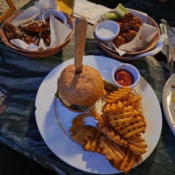 Keg & Lantern - Pubs Near Me - Brooklyn, New York