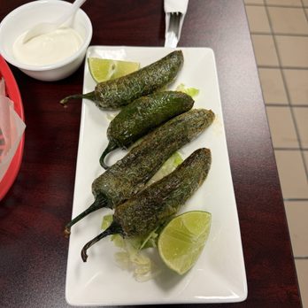 El Arroyito Mexican Restaurant - Charred jalepenos - Mexican Near Me - Westmont, Illinois El Arroyito Mexican Restaurant - Charred jalepenos - Mexican Near Me - Westmont, Illinois