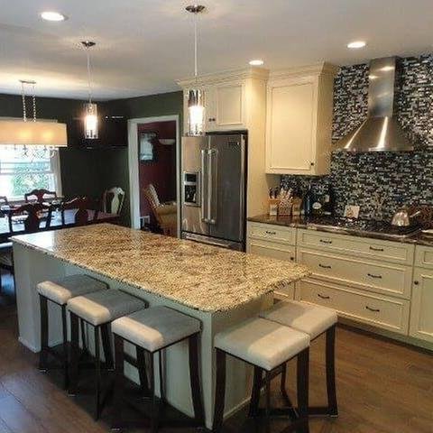 Slide of Dreamline Kitchens & Baths