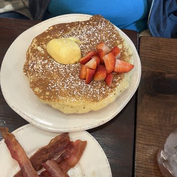 First Watch - Lemon Ricotta Pancakes - Breakfast & Brunch Near Me - Columbia, South Carolina