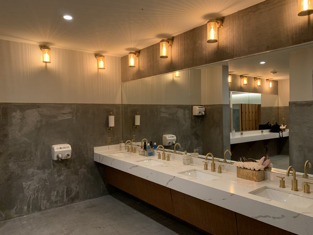 RECESS FITNESS CLUB 59 Photos & 27 Reviews 5706 E Mockingbird Ln