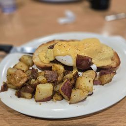 Eggs Benedict