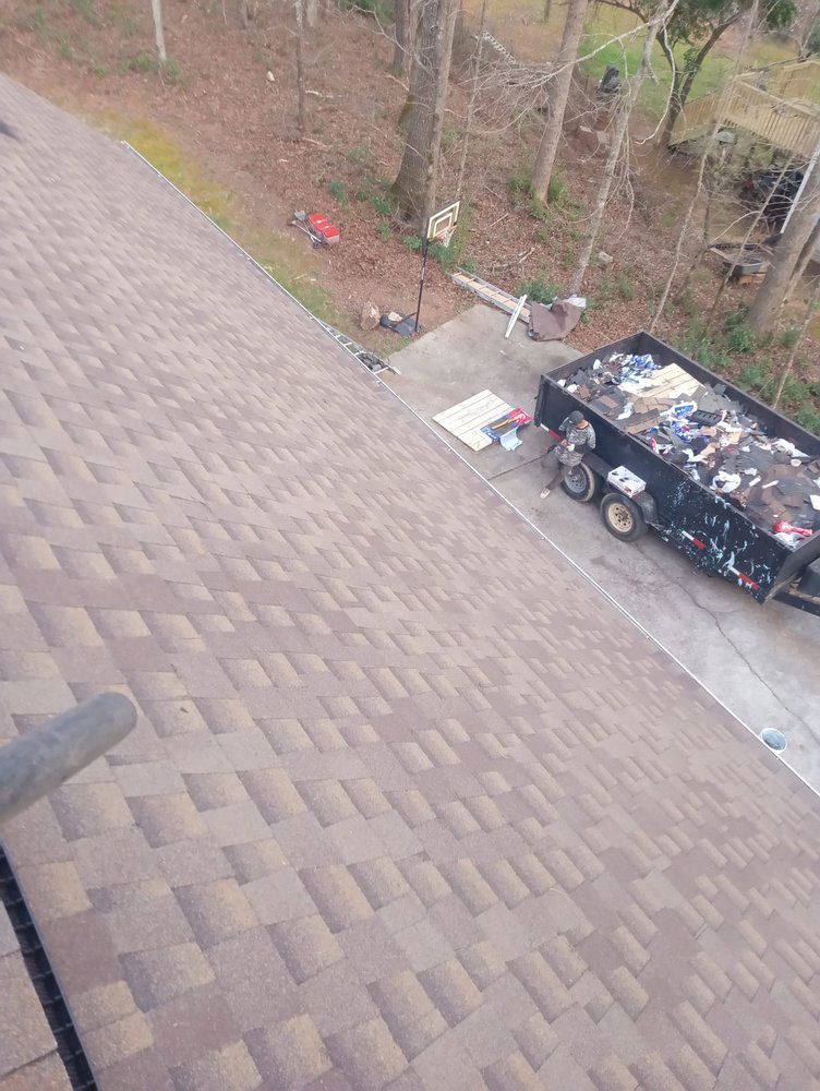 Slide of G&N Roofing