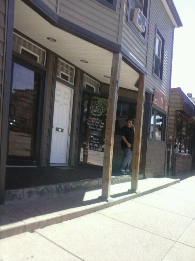 TOP NOTCH BARBERING Updated July 2024 970 Clinton Ave S, Rochester