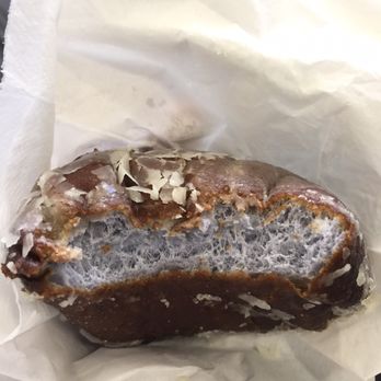 Photo of Kamehameha Bakery - Honolulu, HI, United States. Poi Donut