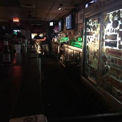 Coaches Corner - Chilling at the bar with my friend and of course kelly is bartending