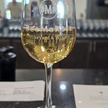 Bee Ma Rosa Vineyard & Winery - Wineries Near Me - Belton, Texas