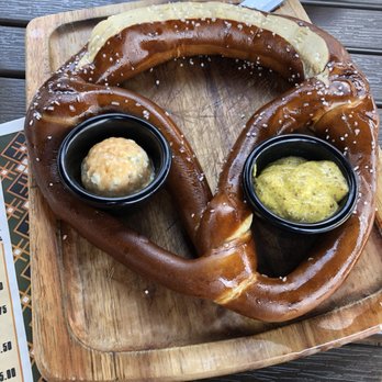 Wild Bear Tavern - Breakfast & Brunch Near Me - Pigeon Forge, Tennessee Wild Bear Tavern - Breakfast & Brunch Near Me - Pigeon Forge, Tennessee
