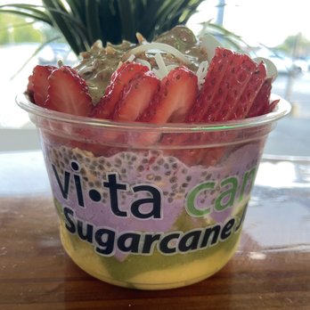 Vita Cane - Reg size w/ Almond butter, mochi, sweet coconut, strawberries, banana, kiwi, chia pudding,and bases: ube, matcha, coconut, and mango - Juice Bars & Smoothies Near Me - Rosemead, California Vita Cane - Reg size w/ Almond butter, mochi, sweet coconut, strawberries, banana, kiwi, chia pudding,and bases: ube, matcha, coconut, and mango - Juice Bars & Smoothies Near Me - Rosemead, California